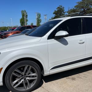 AUDI Q7 3.0T PREMIUM - 2