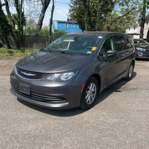 CHRYSLER PACIFICA TOURING - 1