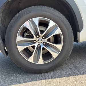 2021 Toyota HIGHLANDER XLE 缩略图 19