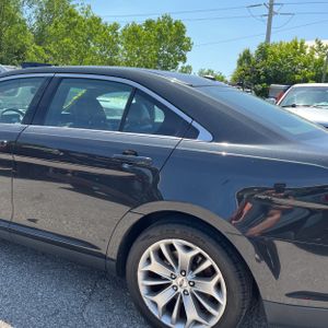 FORD TAURUS LIMITED - 6