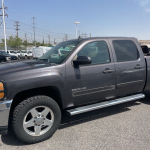 2011 Chevrolet SILVERADO 2500HD LTZ — фото 2
