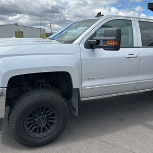 CHEVROLET SILVERADO 2500HD LT - 2