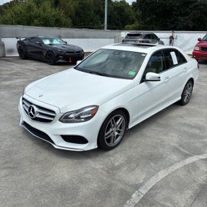 صورة 1 لـ 2016 Mercedes-BENZ E-CLASS