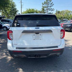 FORD EXPLORER XLT - 7