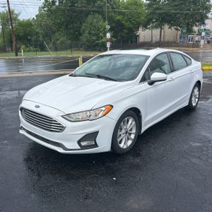 FORD FUSION SE - 1