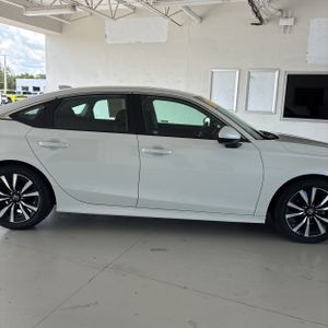 صورة مصغرة 11 لـ 2023 Honda CIVIC EX