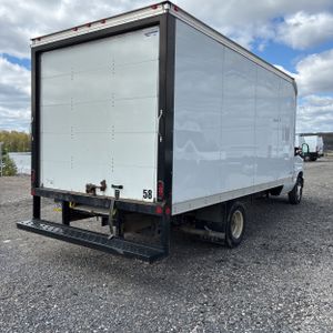 FORD E-350 CUTAWAY - 8