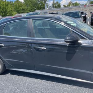 HYUNDAI SONATA LIMITED - 9