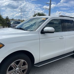 صورة 2 لـ 2020 FORD EXPEDITION XLT