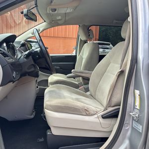 صورة مصغرة 31 لـ 2017 Dodge GRAND CARAVAN SE