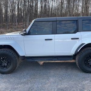 FORD BRONCO RAPTOR - 4