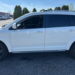 DODGE JOURNEY CROSSROAD - 4