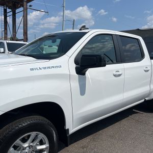 2026 Chevrolet SILVERADO 1500 RST 照片 2