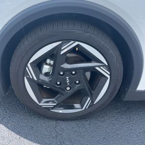 صورة مصغرة 17 لـ 2025 KIA K4 EX