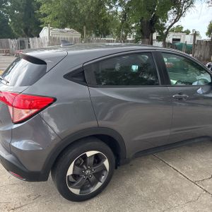 HONDA HR-V EX - 9