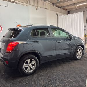 2021 Chevrolet TRAX LT — фото 10