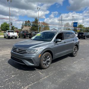 VOLKSWAGEN TIGUAN SE 4MOTION - 1