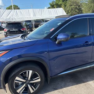 2023 Nissan ROGUE SL — фото 2