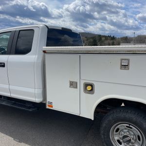 FORD F-350 SUPER DUTY XL - 6
