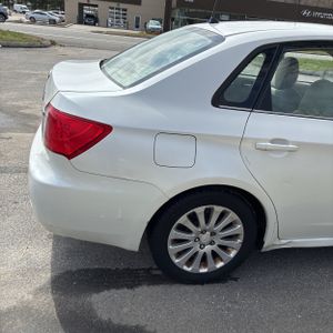 SUBARU IMPREZA BASE - 9