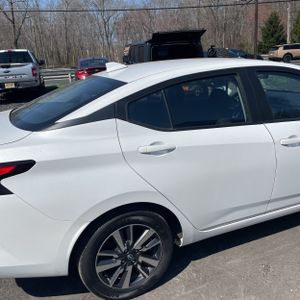 NISSAN VERSA 1.6 SV - 9