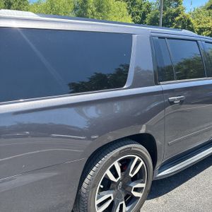 CHEVROLET SUBURBAN PREMIER - 9