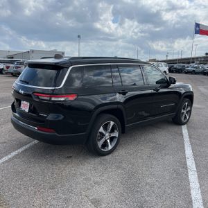 JEEP GRAND CHEROKEE L LIMITED - 8