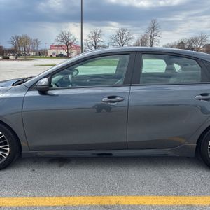 KIA FORTE GT-LINE - 4