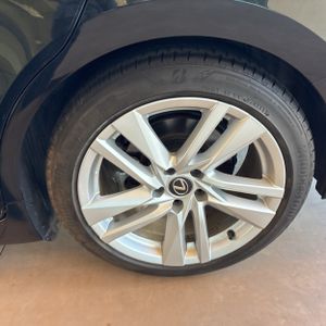 2023 Lexus IS 300 BASE — миниатюра 12
