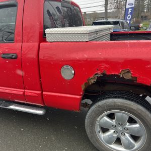 Dodge Ram 1500 SLT - 6