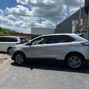 FORD EDGE SEL - 3