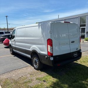 FORD TRANSIT 350 - 5