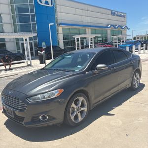 FORD FUSION SE - 1