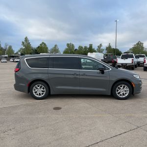 CHRYSLER PACIFICA SELECT - 10