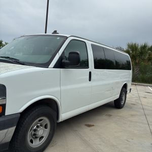CHEVROLET EXPRESS LT 3500 - 2
