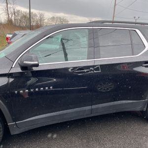 CHEVROLET TRAVERSE LT CLOTH - 4