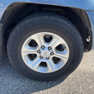 2004 Toyota 4RUNNER SR5 缩略图 20