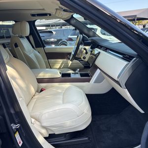 صورة مصغرة 32 لـ 2025 LAND Rover RANGE ROVER P400 SE