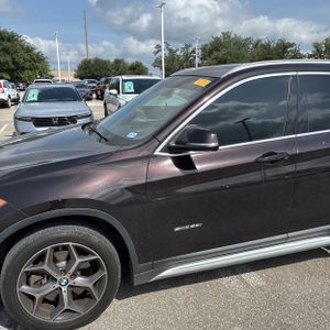 صورة 2 لـ 2017 BMW X1 SDRIVE28I