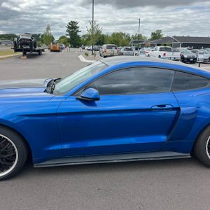 2017 FORD MUSTANG ECOBOOST PREMIUM — фото 4