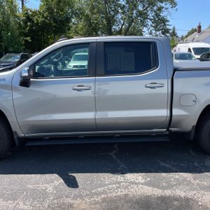 صورة 4 لـ 2023 Chevrolet SILVERADO 1500 LT