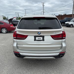 BMW X5 XDRIVE35I - 7