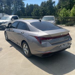 HYUNDAI ELANTRA SE - 5