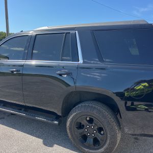 CHEVROLET TAHOE LS - 6