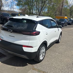 CHEVROLET BOLT EUV LT - 8