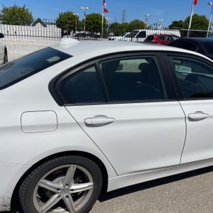 BMW 3 SERIES 328I - 9