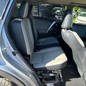2017 Toyota RAV4 HYBRID LIMITED 照片 35
