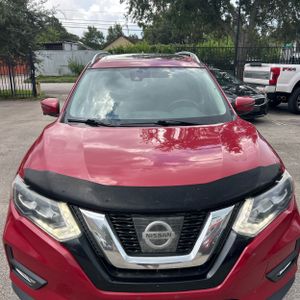 2017 Nissan ROGUE SL 照片 15