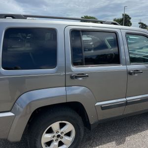 2012 JEEP LIBERTY SPORT — фото 9