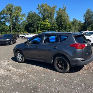 2013 Toyota RAV4 LE 照片 3